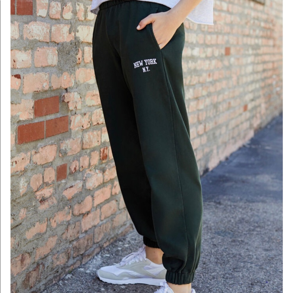 RESERVED rosa pants!!dont buy